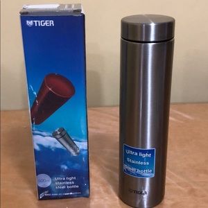 Stainless steel bottle